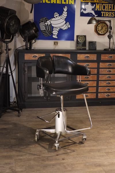fauteuil de barbier ancien
